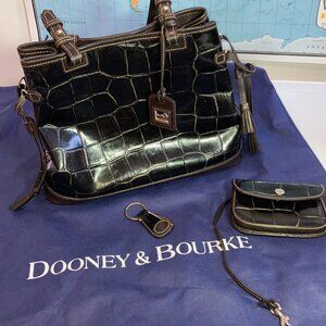 DOONEY & BOURKE Black Croc Embossed Leather Tote Bag w/Clutch and Keychain